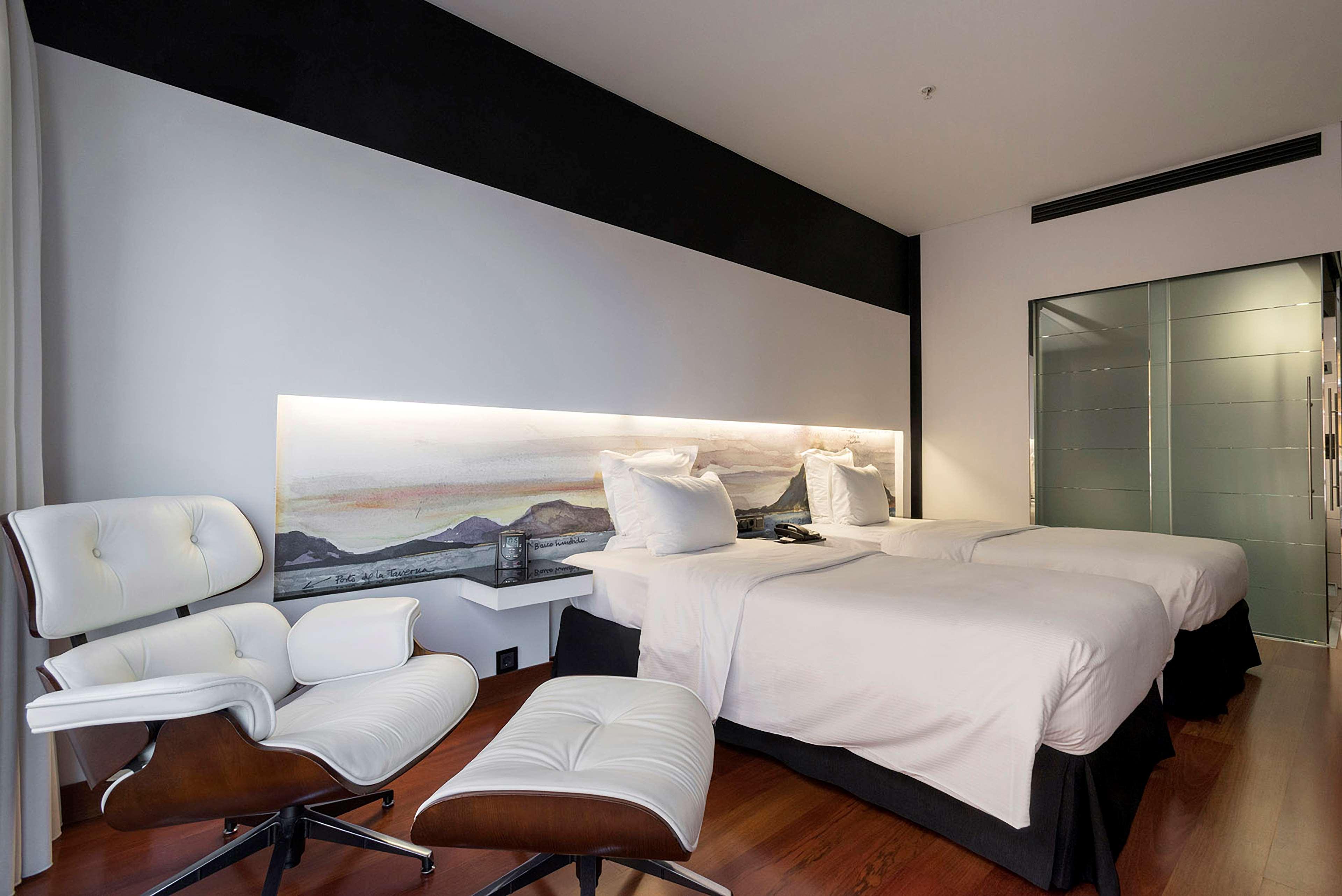 Hilton Madrid Airport Hotell Eksteriør bilde