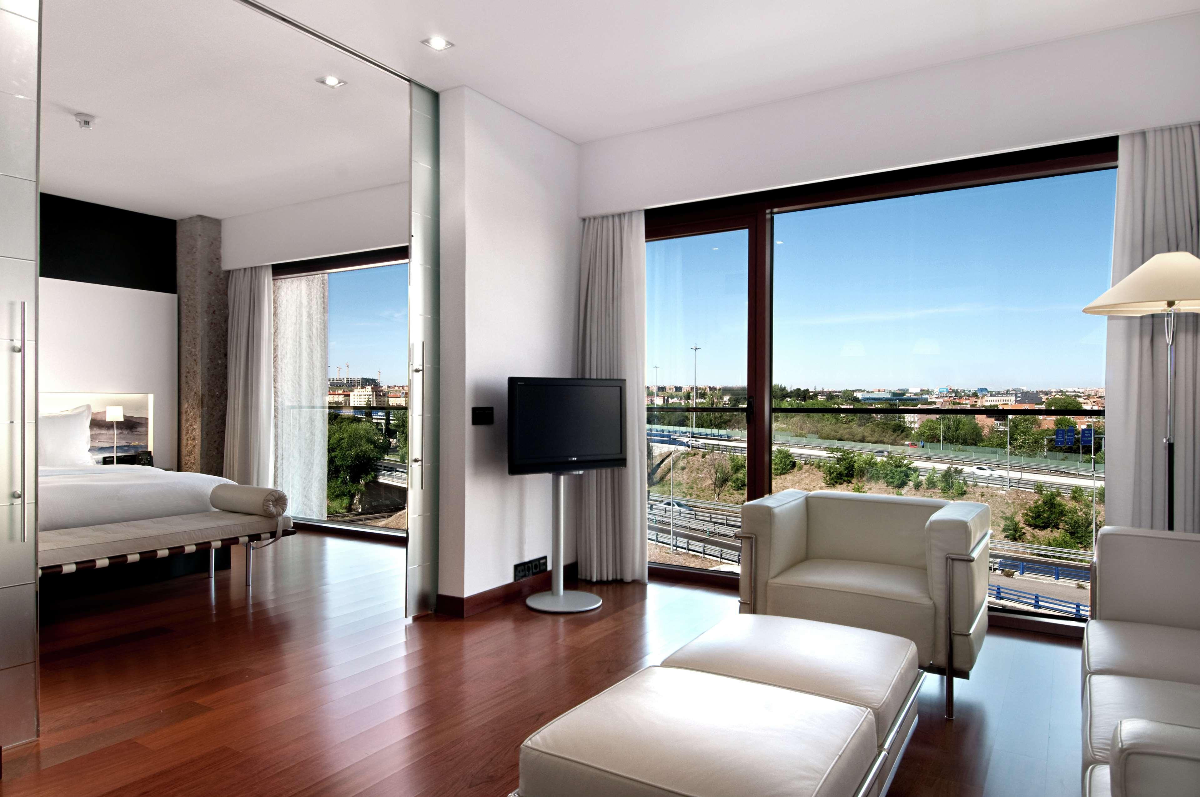 Hilton Madrid Airport Hotell Rom bilde