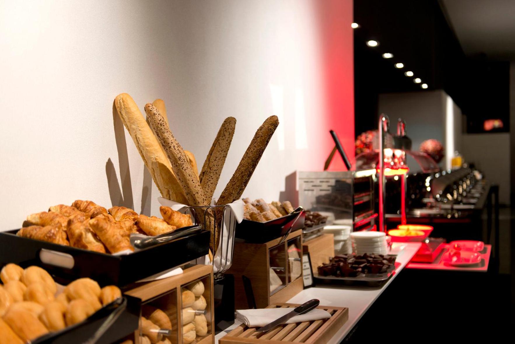 Hilton Madrid Airport Hotell Eksteriør bilde