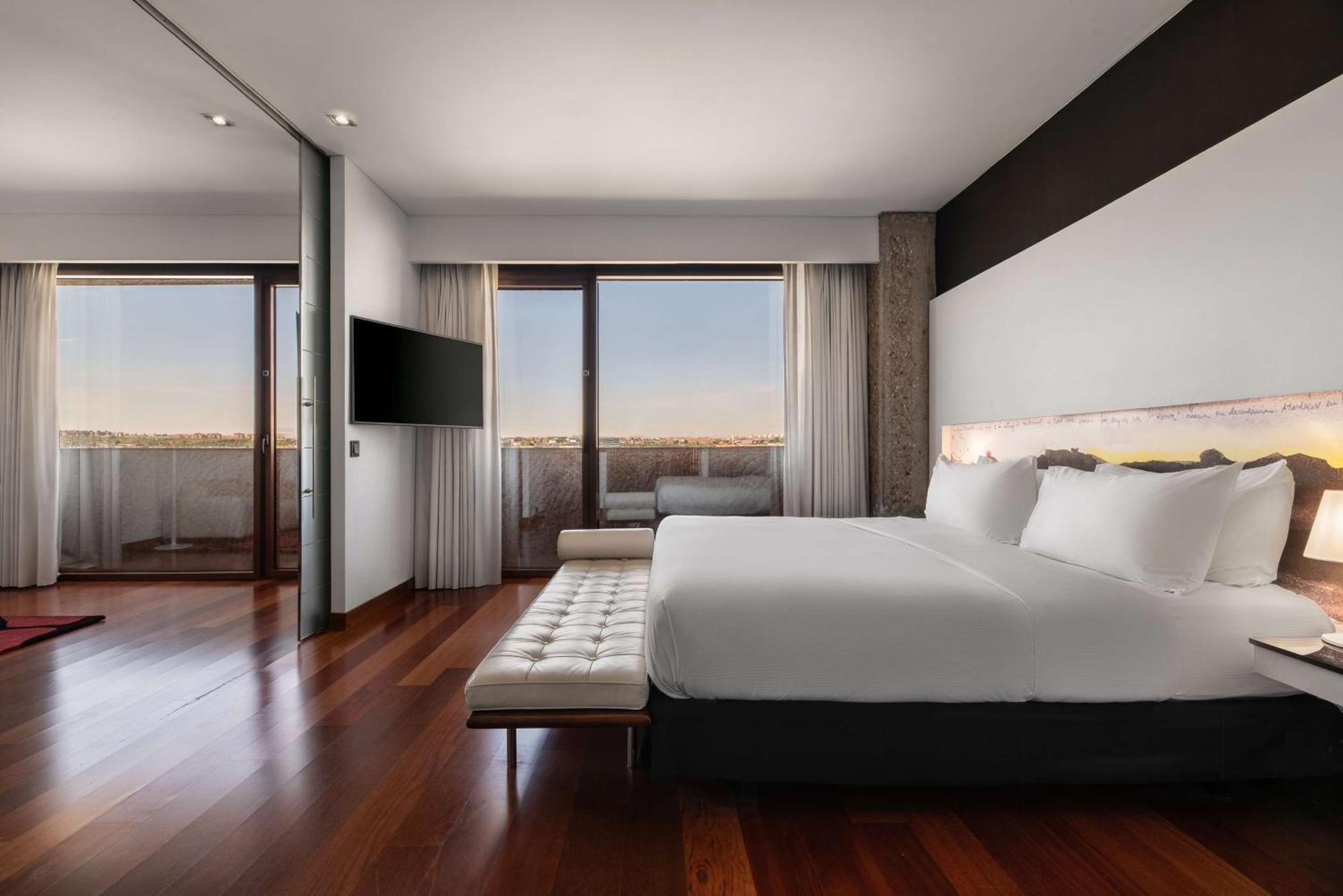 Hilton Madrid Airport Hotell Eksteriør bilde