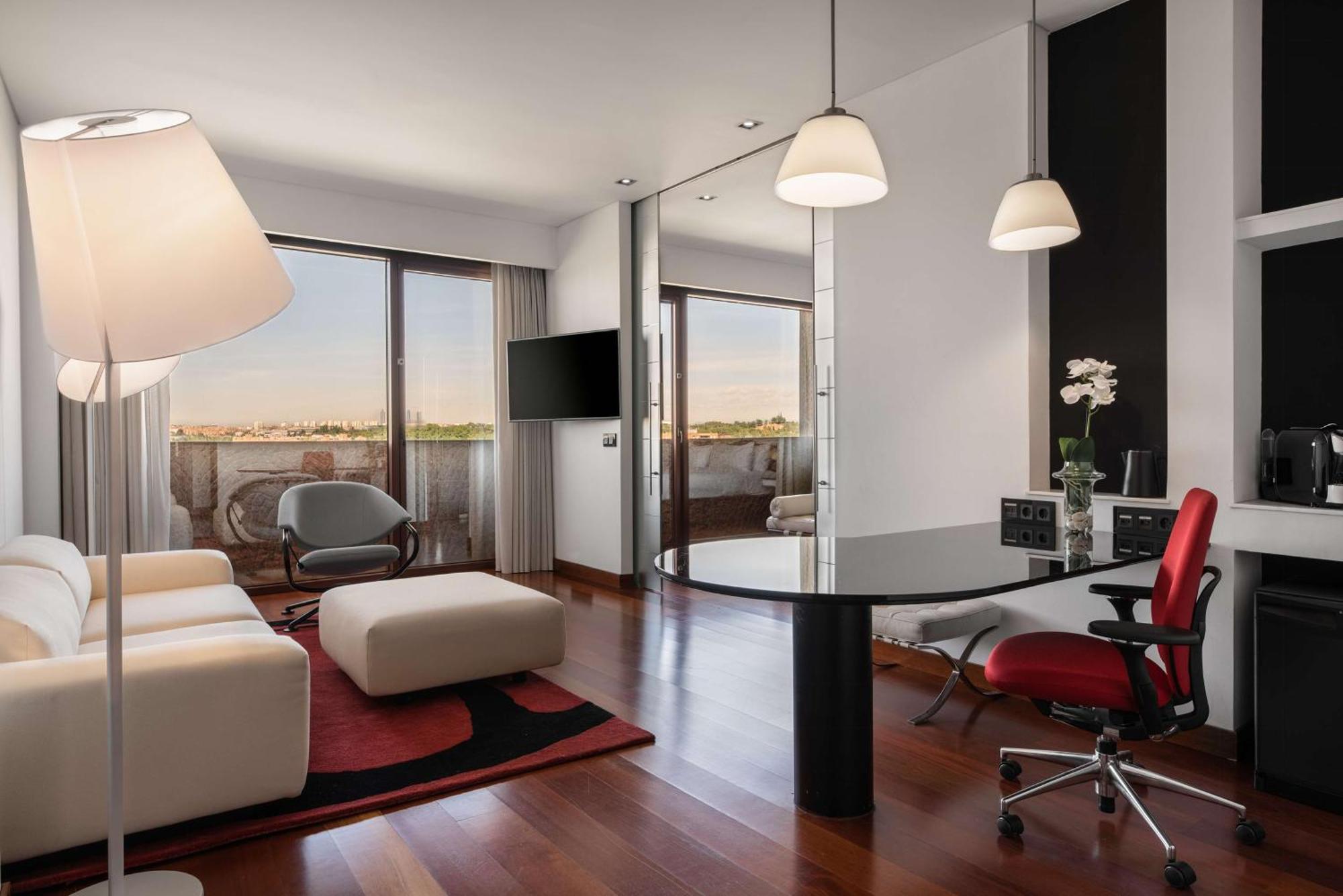 Hilton Madrid Airport Hotell Eksteriør bilde