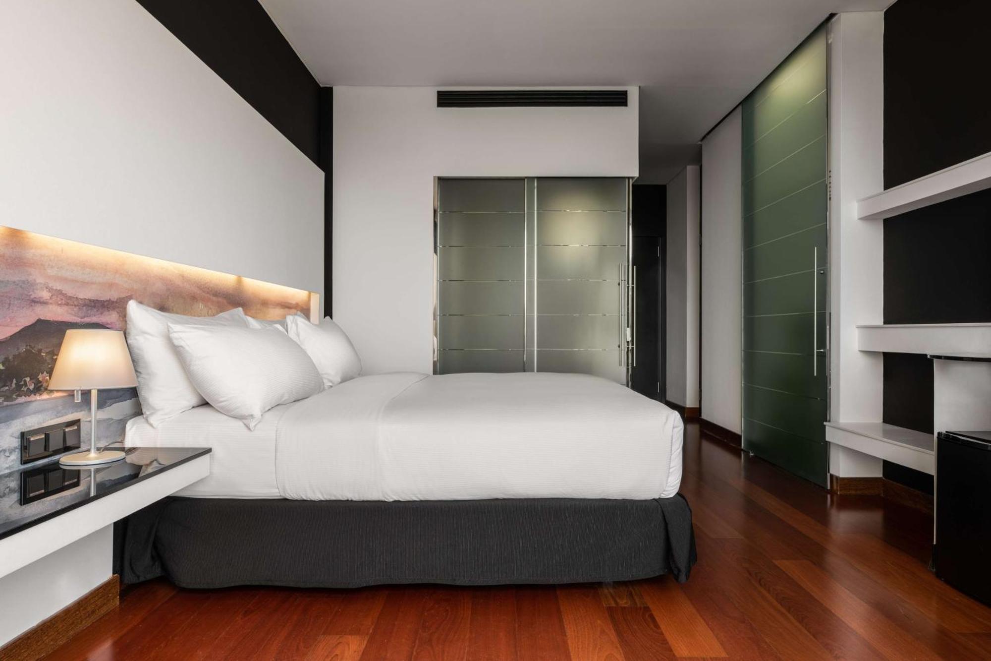 Hilton Madrid Airport Hotell Eksteriør bilde